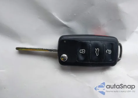 2013 Volkswagen Passat 2.5L Se из США, поврежденный, VIN 1VWBP7A3XDC057586